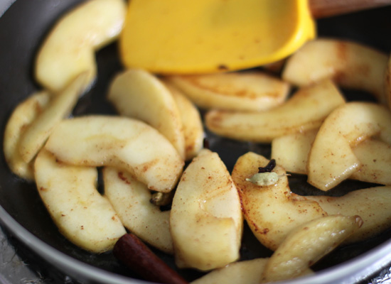 caramelised apples